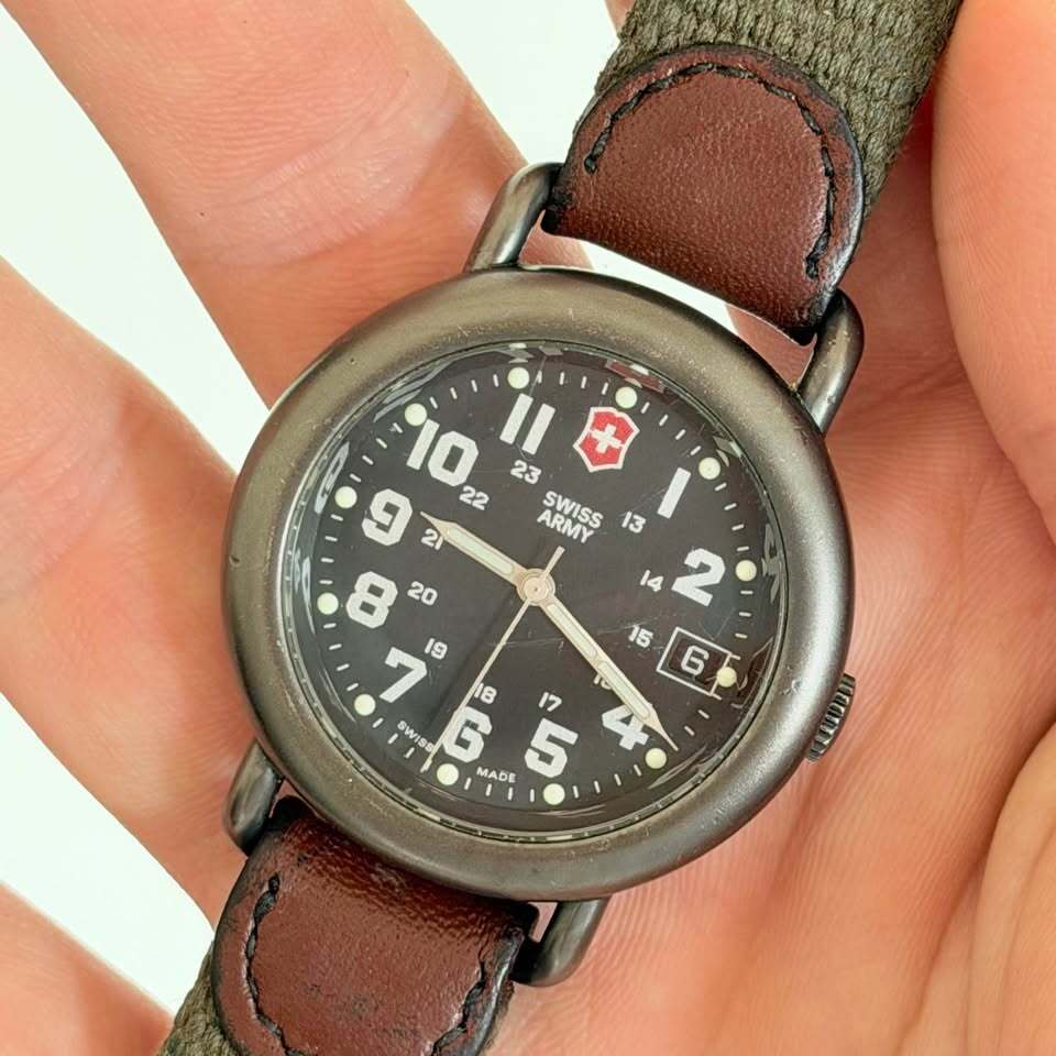 Swiss Army Brand Victorinox Cavalry Field Watch Black Dial 24 Hour Military Time