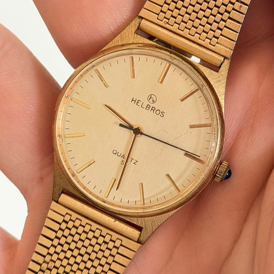 Helbros Quartz Dress Watch Gold Tone Mesh Bracelet