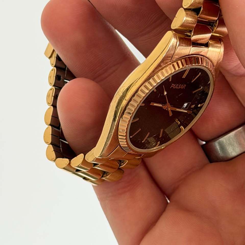 Pulsar Vintage Gold-Tone President Watch Black Dial Date New Battery