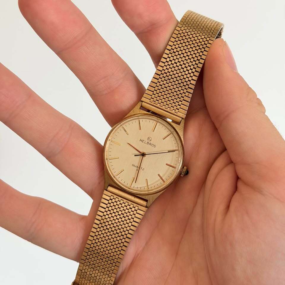 Helbros Quartz Dress Watch Gold Tone Mesh Bracelet