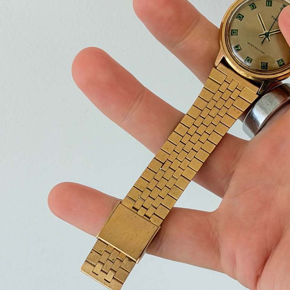 Vintage Timex Gold Tone Mechanical Watch – Manual Wind