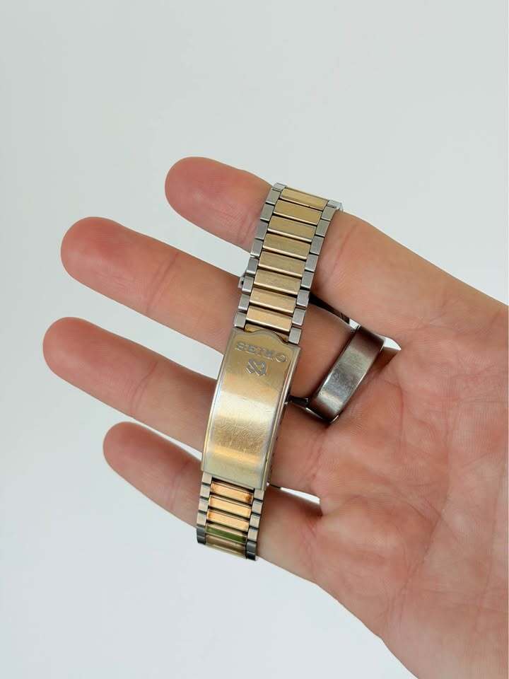 Seiko Quartz 7123-7120 Two-Tone Day/Date Watch