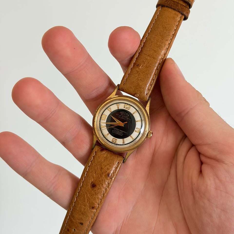 Sellita De Luxe Super Automatic 30 Jewels Vintage Bullseye Dial