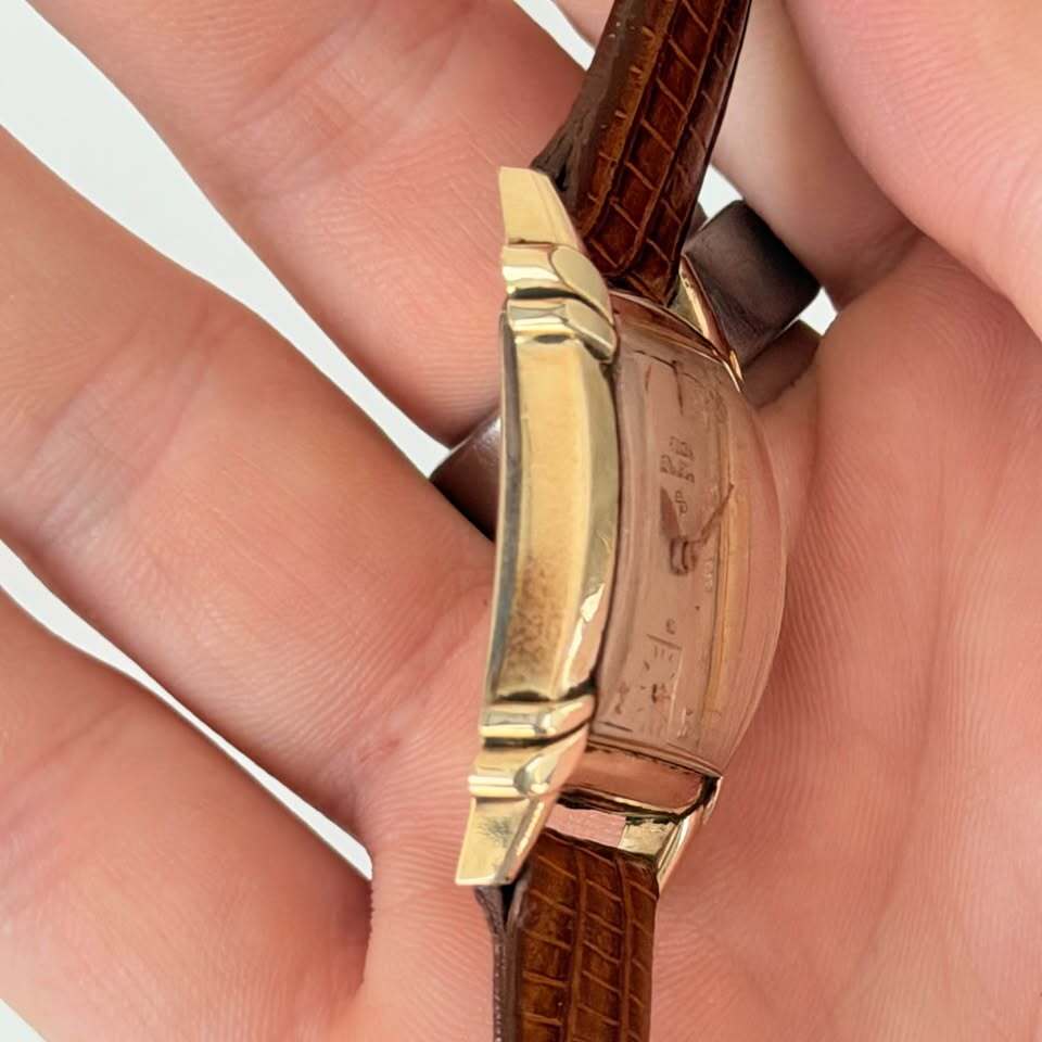 Vintage Elgin De Luxe Tank Watch – 10K Gold Filled