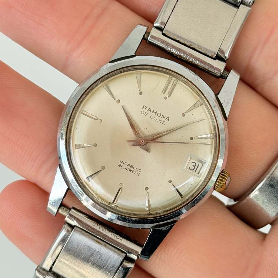 Vintage Ramona De Luxe Manual Wind Watch – Incabloc 21 Jewels, Date