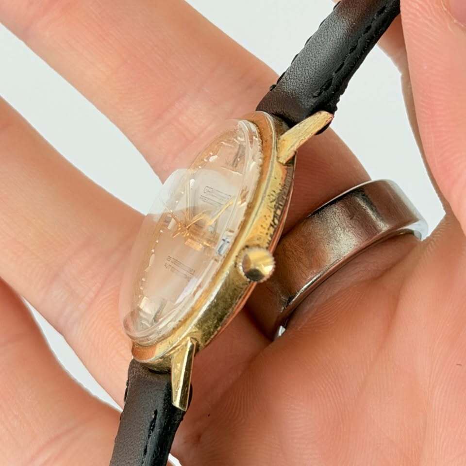 Vintage Gruen Precision Autowind Watch – 25 Jewels, Gold Tone, Date
