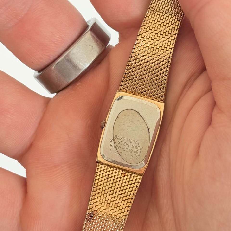 Seiko Lassale Ladies Quartz Dress Watch Gold Tone Mesh