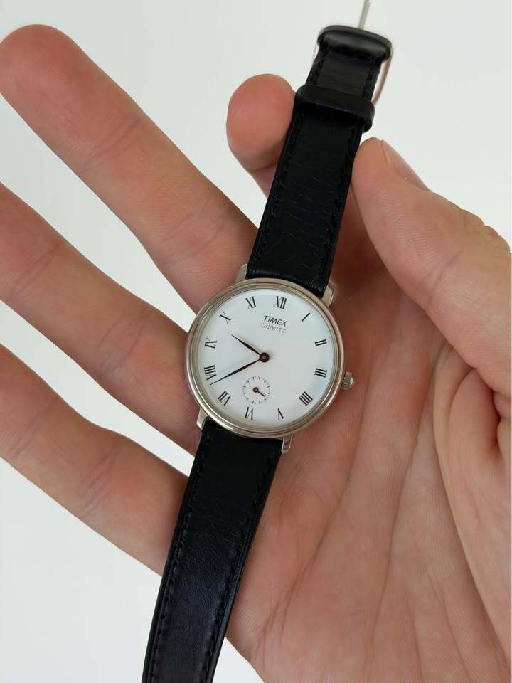 Timex Quartz Dress Watch – Roman Numerals, Black Leather Strap