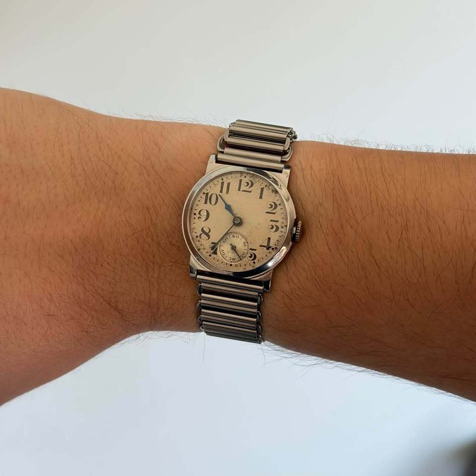 Waltham Vintage Cushion Case Watch Small Seconds