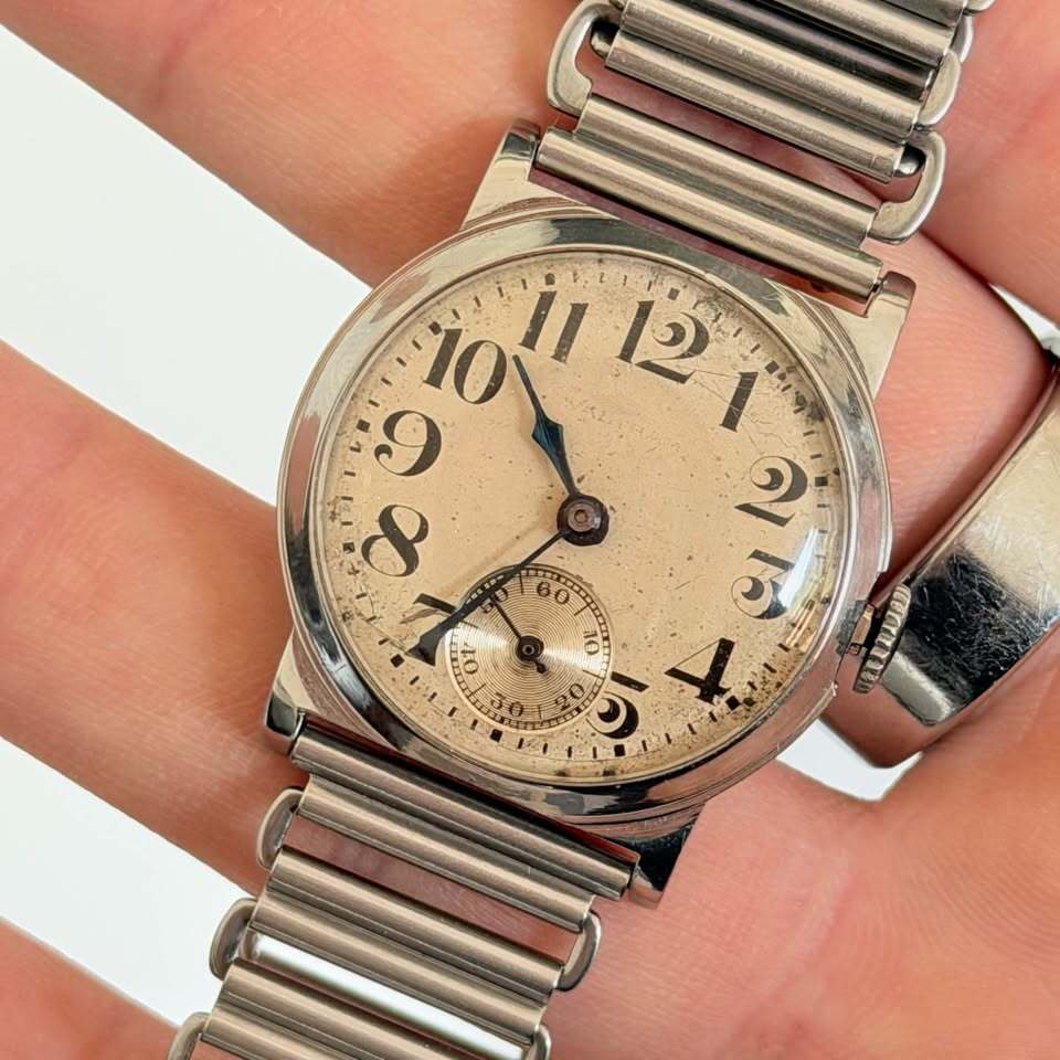 Waltham Vintage Cushion Case Watch Small Seconds