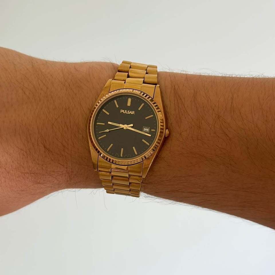 Pulsar Vintage Gold-Tone President Watch Black Dial Date New Battery