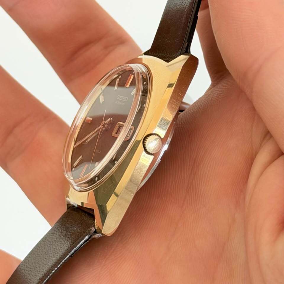 Seiko “Chocolate” 7006-8059 Automatic Day Date Watch Gold Tone