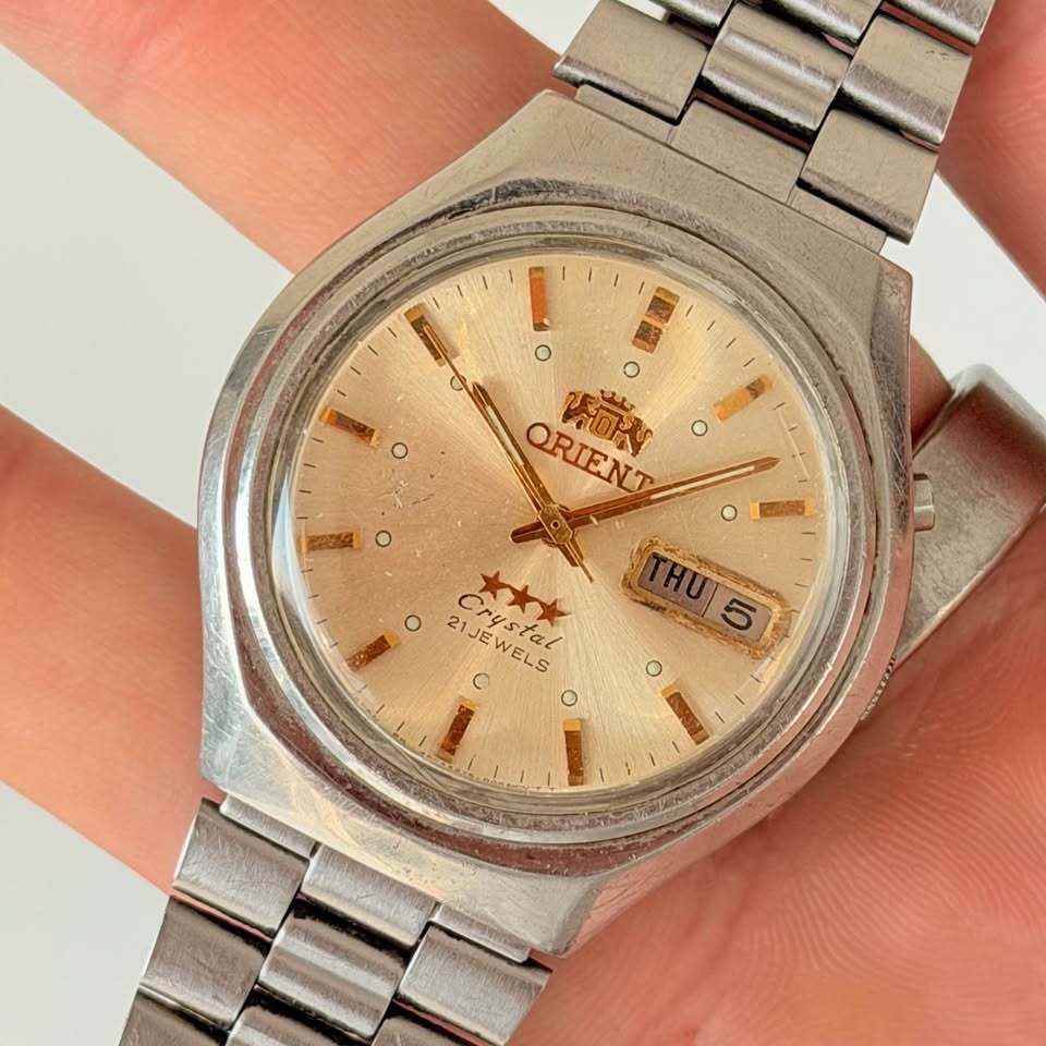 Vintage Orient Crystal 21 Jewels Automatic Watch – Day/Date